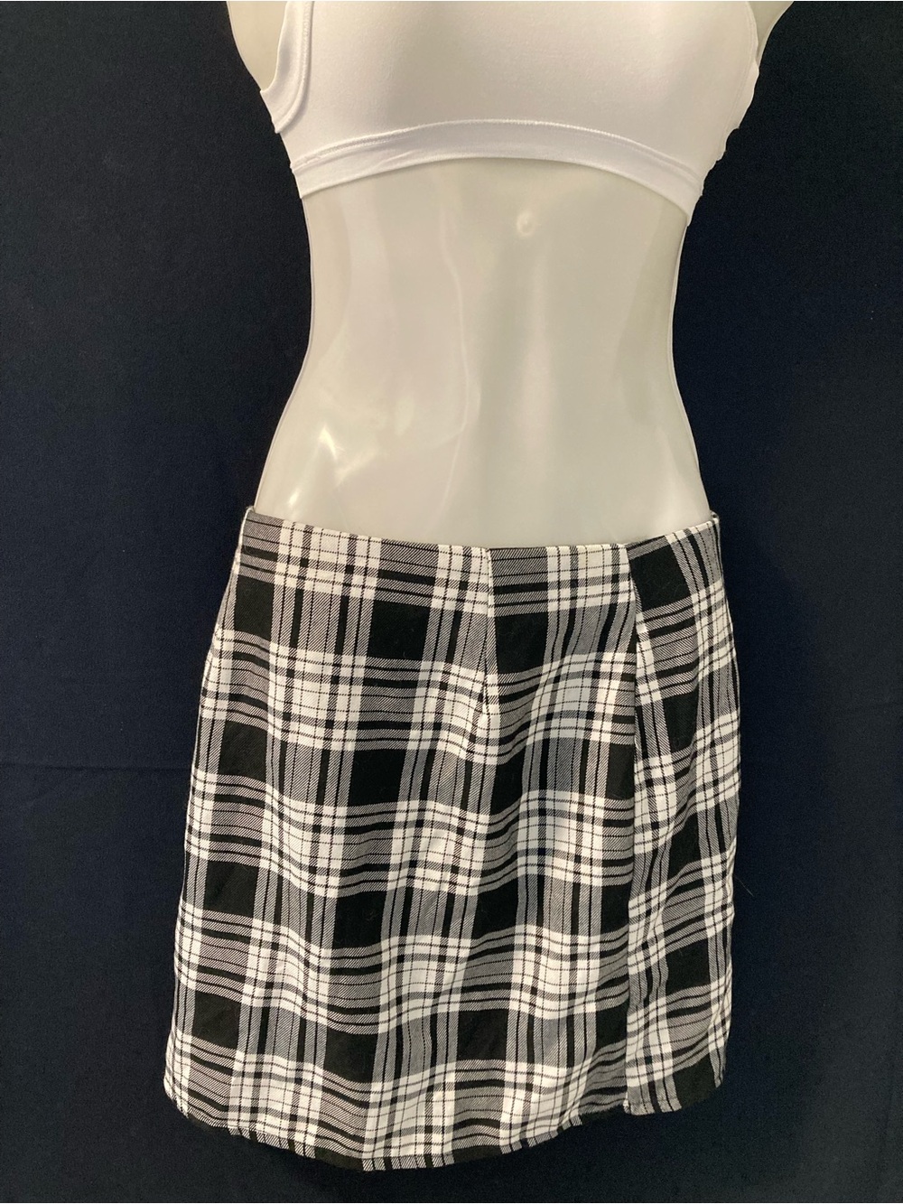 Boohoo Black and White plaid Mini Skirt